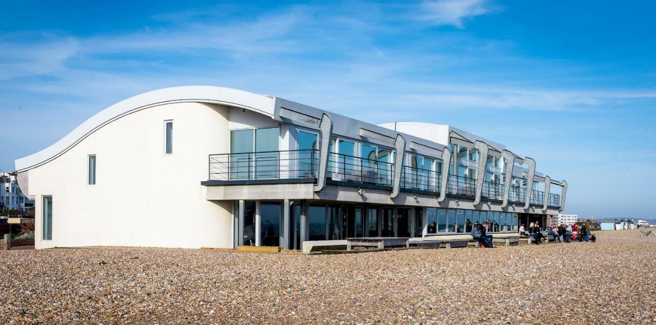 Lancing Beach Apartment. Eksteriør billede